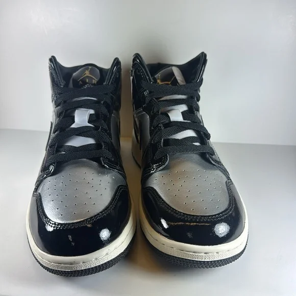 Nike Air Jordan 1 Mid Black Metallic Silver Gold Big Kid’s Size 6.5 Sneakers
